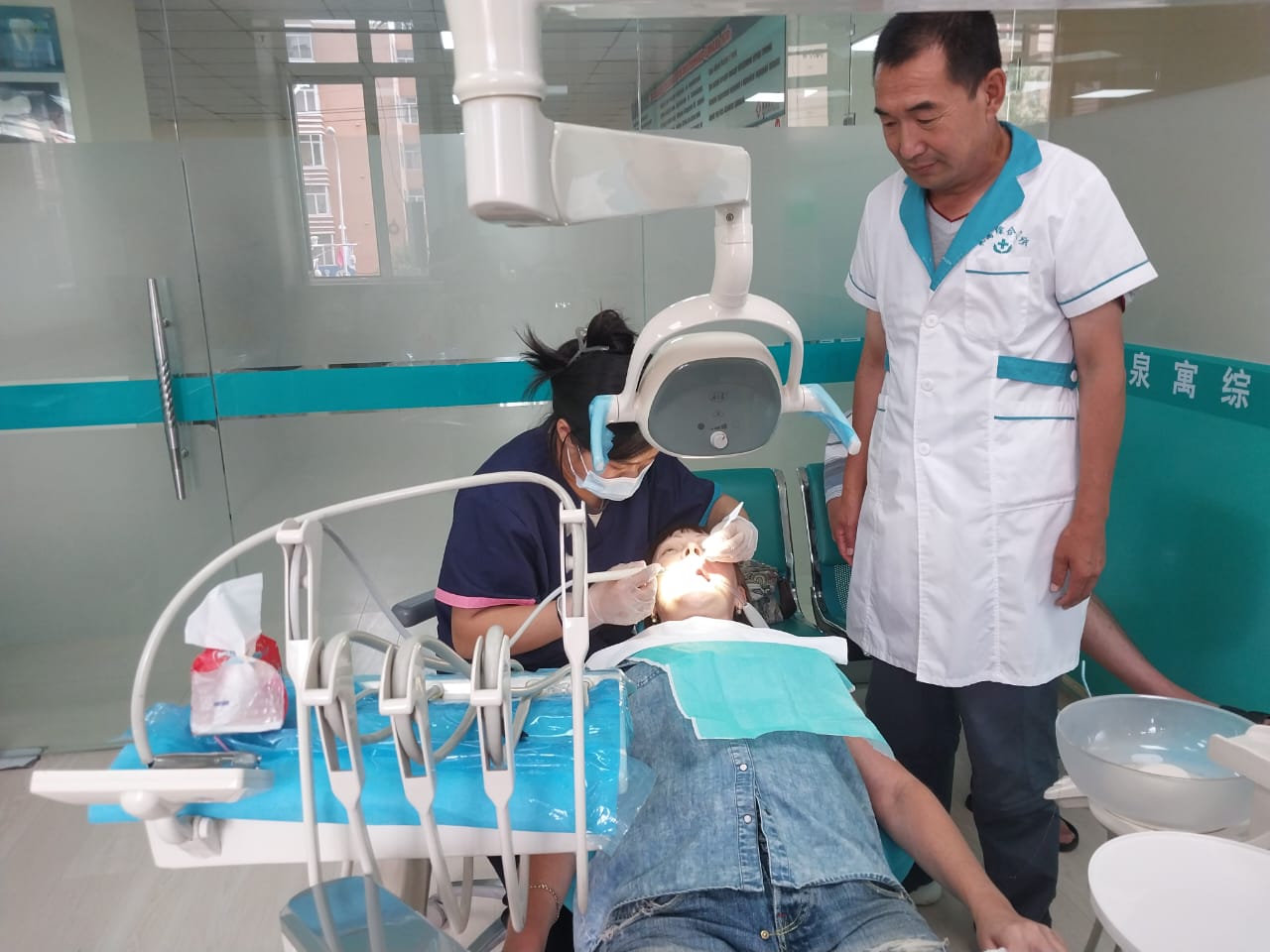 Лечение, протезирование зубов в Китае Хэйхэ 